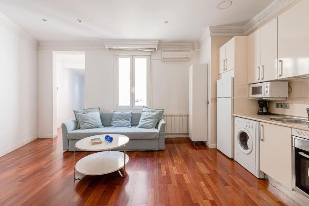 Modern Apartment In Chueca Inf3Iz4 مدريد المظهر الخارجي الصورة