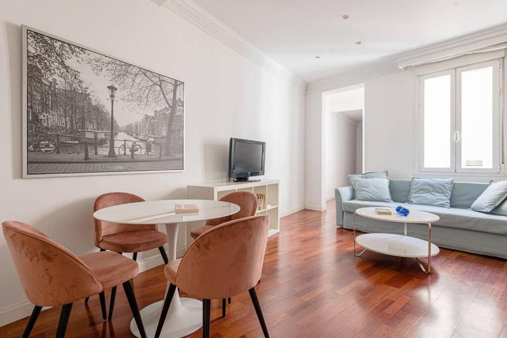 Modern Apartment In Chueca Inf3Iz4 مدريد المظهر الخارجي الصورة